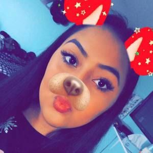 Meet your Posher, Kayla